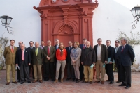 Foto de famila de las instituciones participantes en los actos